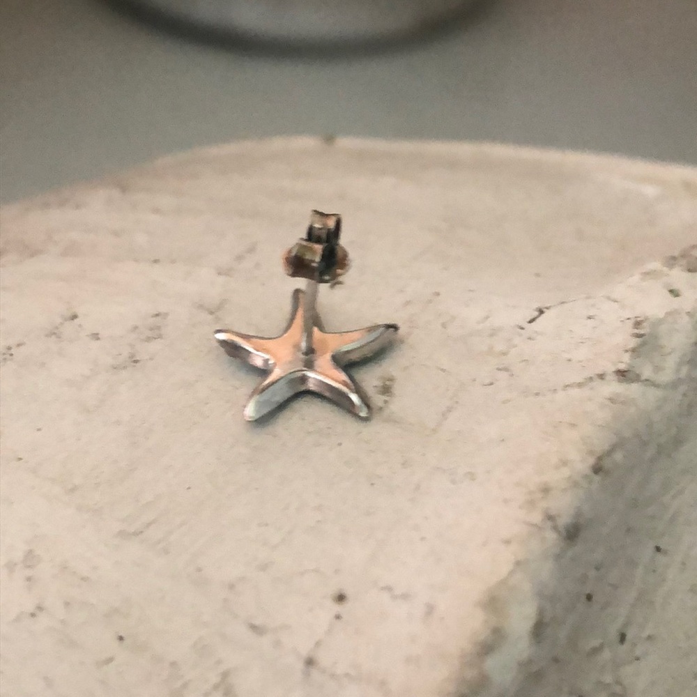Sterling Silver Starfish Crystal Earrings NWT - Picture 7 of 7
